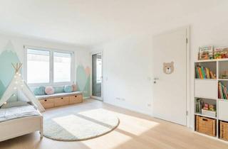 Wohnung kaufen in Laxenburger Straße, 1100 Wien, Nähe Therme Wien - Familienwohnung mit viel Stauraum und Freifläche