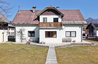 Wohnung mieten in Alte Bundesstraße, 5350 Strobl, Familienfreundliche 4-Zimmer-Wohnung mit Terrasse und großem Garten in Strobl am Wolfgangsee