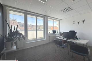 Büro zu mieten in 2340 Mödling, Arbeiten im Herzen der Mödlinger Altstadt - Stilvolles Dachgeschossbüro!