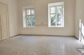 Büro zu mieten in 1070 Wien, Arbeiten in bester Umgebung - großzügiges, top saniertes Altbaubüro mit kleiner Außenfläche in hervorragender Lage