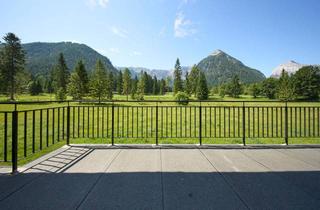 Wohnung kaufen in 6213 Pertisau, Großzügige Dachgeschoss-Residenz direkt am Golfplatz