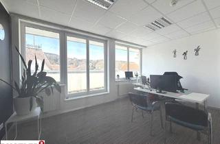 Büro zu mieten in 2340 Mödling, Weitläufiges DG-Büro mit Rundumblick im Herzen von Mödling