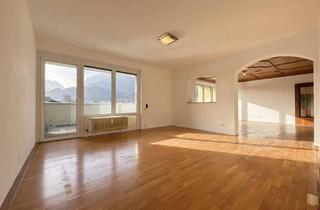 Wohnung kaufen in 6130 Schwaz, 4-Zimmer-Wohnung mit mehreren Balkonen und Lift in Schwaz