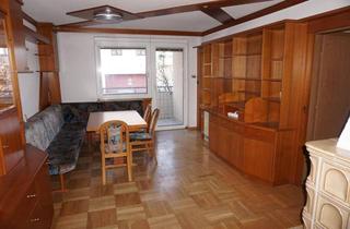 Wohnung kaufen in Lehargasse, 4063 Hörsching, Gepflegte 3-Zimmer-Wohnung in Hörsching – Top-Substanz trifft zentrale Bestlage“ „Zentrales Wohnglück mit Kachelofen: Viel Raum für Ihre eigenen Gestaltungsideen!“