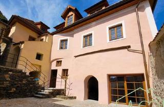 Haus kaufen in 3610 Weißenkirchen in der Wachau, Historisches Altstadtjuwel mit Innenhof und 2 Weinkeller!