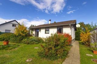 Haus kaufen in Lenaugasse, 2604 Theresienfeld, [06683] Charmanter Bungalow in Theresienfeld mit Pool und Gartenidylle