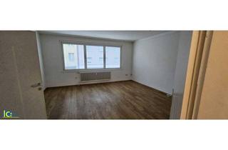 Wohnung mieten in Grazer Straße 67, 2700 Wiener Neustadt, Gemütliche 91,8 m² Etagenwohnung mit Terrassenbenützung