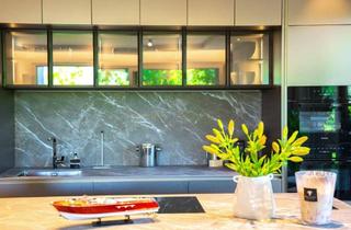 Wohnung kaufen in 9220 Velden am Wörther See, LUXUS-Seewohnung in 1. REIHE DES WÖRTHERSEES