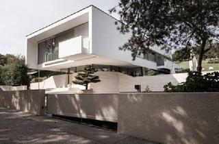 Villen zu kaufen in 3400 Klosterneuburg, Exklusive Designvilla in bester Lage von Klosterneuburg