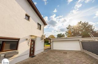 Haus kaufen in 1220 Wien, Neuer Preis! U-Bahn-Nähe | Traumhaftes Zweifamilienhaus mit 2 separaten Eingängen, mit Pool, Garten & Garage – Wohnen mit Stil