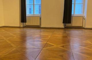 Wohnung mieten in Gartengasse 21, 8010 Graz, Großzügige 6-Zimmer Altbauwohnung mit Balkon in Graz