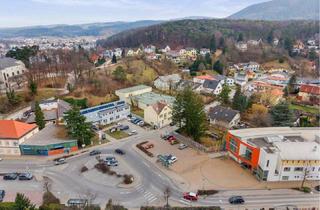 Haus kaufen in 2640 Gloggnitz, Wohnhaus mit drei Wohneinheiten!
