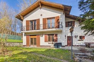 Einfamilienhaus kaufen in 2532 Heiligenkreuz, Ein Haus mit Aussicht & Charakter in Heiligenkreuz zu kaufen!