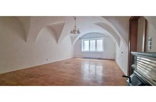 Wohnung kaufen in 4722 Peuerbach, Neuer Preis !! Großzügige Altbau - Wohnung 1 Stock mit viel Potenzial auf 160m² zum Schnäppchenpreis!