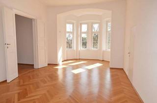 Wohnung mieten in 2540 Bad Vöslau, Wunderbare 3,5 Zimmer Balkon-Wohnung mit einzigartigem Altbauflair !!