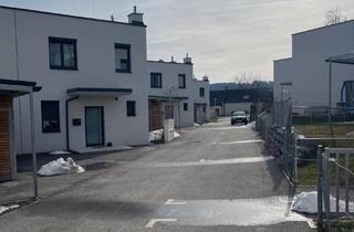 Haus mieten in Knappenhofweg 2/15, 2851 Krumbach, Geförderte 4-Zimmer Reihenhaus in Miete mit Kaufoption | ca. 102 m² | Garten | Terrasse