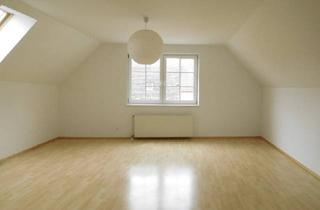 Wohnung mieten in 2352 Gumpoldskirchen, Hübsche, helle 3-Zimmer-Wohnung mit Wohnküche in Gumpoldskirchen, 76m², inkl. Parkplatz!