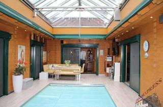 Einfamilienhaus kaufen in 2000 Stockerau, Gut gelegenes Einfamilienhaus in Stockerau mit Indoorpool