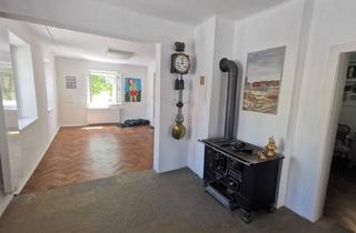 Villen zu kaufen in Hauptplatz, 8563 Grabenwarth, Hübsche Biedermeiervilla am Beginn der weststeirischen Weinstraße - ideal für eine Pizzeria, Bäckerei, Café oder Bioladen!