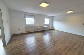 Büro zu mieten in 8280 Fürstenfeld, Geräumiger, klimatisierter Behandlungsraum (48m²) in zentraler Lage in Fürstenfeld - ab sofort zum Mieten!