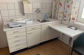Praxen mieten in St. Veiterring 51A, 9020 Klagenfurt, Helle 104m² Ordination mit Balkon