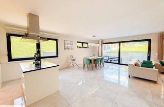 Einfamilienhaus kaufen in 2563 Pottenstein, Ruhig. Modern. Lebenswert. – Einfamilienhaus mit Garten und Grünblick