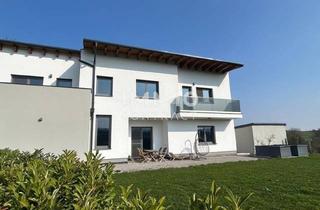 Haus kaufen in St. Pölten, 3202 Hofstetten, Neuwertiges Traumhaus mit Fernblick