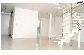 Maisonette kaufen in 1100 Wien, Einzigartiges 2-Ebenen-Loft mit vier Terrassen – Lifestyle trifft Rendite