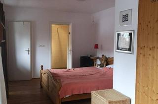 Wohnung mieten in Reischfeld, 6370 Kitzbühel, schönes Zimmer mit Bad für Saison, zentrale Lage separater Eingang