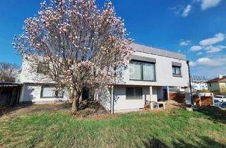 Einfamilienhaus kaufen in Siegesplatz, 1220 Wien, Exklusives Wohn- und Geschäftshaus mit Maisonette & Dachterrasse – Wohnen & Arbeiten unter einem Dach; auch ideal als Investment