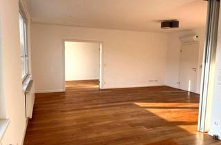 Wohnung mieten in Spitalgasse 19, 1090 Wien, Sonnige 132 m² Wohnung gegenüber vom alten AKH | WG-geeignet | Klimaanlage | Barrierefrei