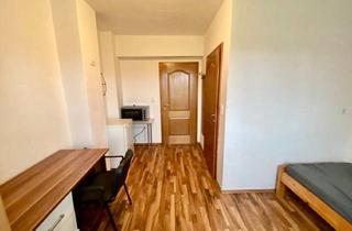 Wohnung kaufen in 4400 Steyr, Gepflegtes Mini-Apartment mit Badezimmer in zentraler Lage - Zimmer 10! Nähe BMW, SKF!!!