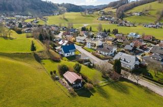 Grundstück zu kaufen in 4814 Neukirchen, Baugrundstück in Altmünster - 1.477 m², aufgeschlossen, mit Kleinwohnhaus und Potenzial für bis zu 3 Wohneinheiten