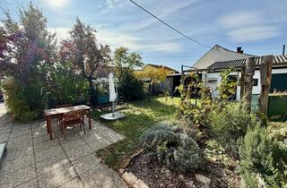 Haus kaufen in 2136 Laa an der Thaya, Liebes Wochenendhaus mit geringen Betriebskosten in ruhiger Siedlungslage von Laa an der Thaya!