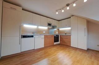 Wohnung mieten in Piberstraße 4, 8580 Köflach, Zentral Wohnen im Herzen der Lipizzanerheimat: Geräumige, Modernisierte 3-4 Zimmerwohnung und Gartenanteil