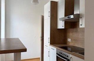 Wohnung mieten in Neuholdaugasse 48, 8010 Graz, Charmante, lichtdurchflutete Wohnung in zentraler Lage: 2 Zimmer, davon Schlafzimmer in den Innenhof, Wohnzimmer mit Küchennische-modern ausgestattet, Abstellraum, Badezimmer