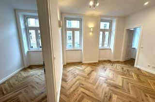 Wohnung kaufen in Siebenbrunnengasse, 1050 Wien, Altbauklassiker mit Flair: 3-Zimmer-Wohnung mit viel Raum | VIEVIENNE