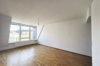 Wohnung kaufen in Dietrichgasse, 1030 Wien, Lichtdurchflutete 2 Zimmer DG- Wohnung - Donaukanal und Prater in der Nähe