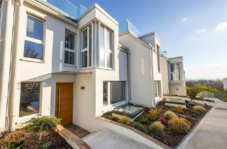 Wohnung kaufen in 1130 Wien, Erstbezug - Design-Domizil mit Dachterrasse und Garten in Hietzinger Grünlage