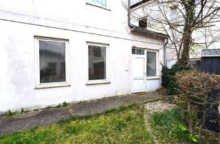 Wohnung kaufen in 2500 Baden, 1 Zimmer Wohnung – irgendwie speziell – Sommerwohnung - RENOVIERUNGSBEDÜRFTIG