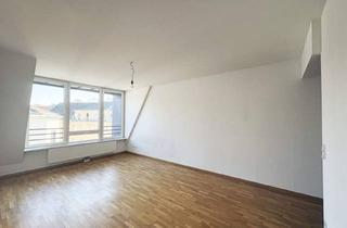 Wohnung kaufen in Dietrichgasse, 1030 Wien, Lichtdurchflutete 2 Zimmer DG- Wohnung - Donaukanal und Prater in der Nähe
