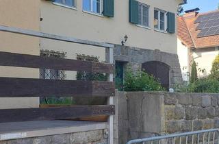 Haus mieten in 4360 Grein, Vermiete Liegenschaft teilbar 1) Haus 157m² 2)Geschäftslokal (Praxis Gastro?, Kaffee? ect) 220m² 3)Lager derzeit mit Hochregalen 250m² 4)Lager- Geschäfts- oder Bürofläche 1.OG 234m² 5)Doppelgarage (vermietet)LKW-tauglich 49,40m² 6)Außenflächen und Parkplä