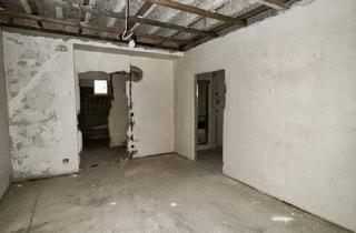 Wohnung kaufen in Flurschützstraße, 1120 Wien, „RAUM zum Entfalten - Sanierungsbedürftige Wohnung in 1120 Wien“