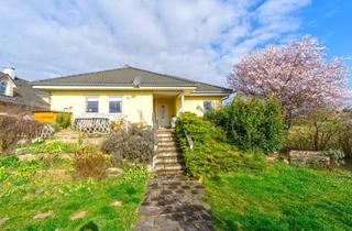 Haus kaufen in 2722 Weikersdorf am Steinfelde, Entzückendes Landhaus mit Fernblick im Steinfelde am Fuße der Hohen Wand