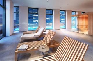 Wohnung mieten in Modecenterstraße, 1030 Wien, WEITBLICK garantiert: Modern möblierte 2-Zimmer-Wohnung mit Klima im One-Tower mit Pool und vielen Extras im Haus!