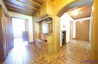 Wohnung kaufen in 6143 Matrei am Brenner, Großzügige 3-Zimmer-Wohnung mit Tiroler Flair und Garage