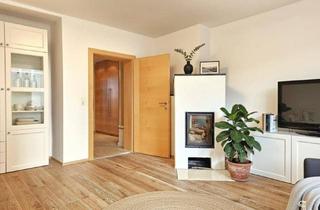 Wohnung kaufen in 6020 Innsbruck, Hochwertig modernisierte 4-Zimmer-Wohnung mit 2 Balkonen und Garage