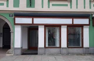 Geschäftslokal mieten in 4470 Enns, Historisches Geschäftslokal im EG am historischen Hauptplatz von Enns