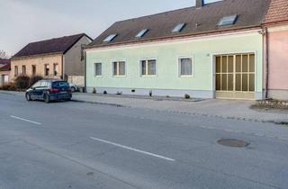 Mehrfamilienhaus kaufen in 2291 Lassee, NEUER PREIS !! Sehr großes Haus im Herzen von Lassee!