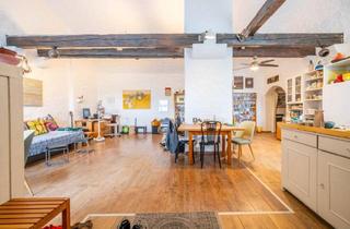 Wohnung kaufen in 5400 Hallein, Historischer Charme trifft Investmentchance – 2,5-Zimmer-Wohnung mit Gewölbedecken in Hallein